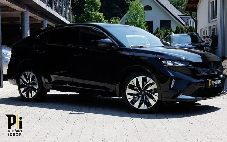 Zunanja slika - Renault Rafale - E-Tech 200 techno + GUME + VINJETA - 9