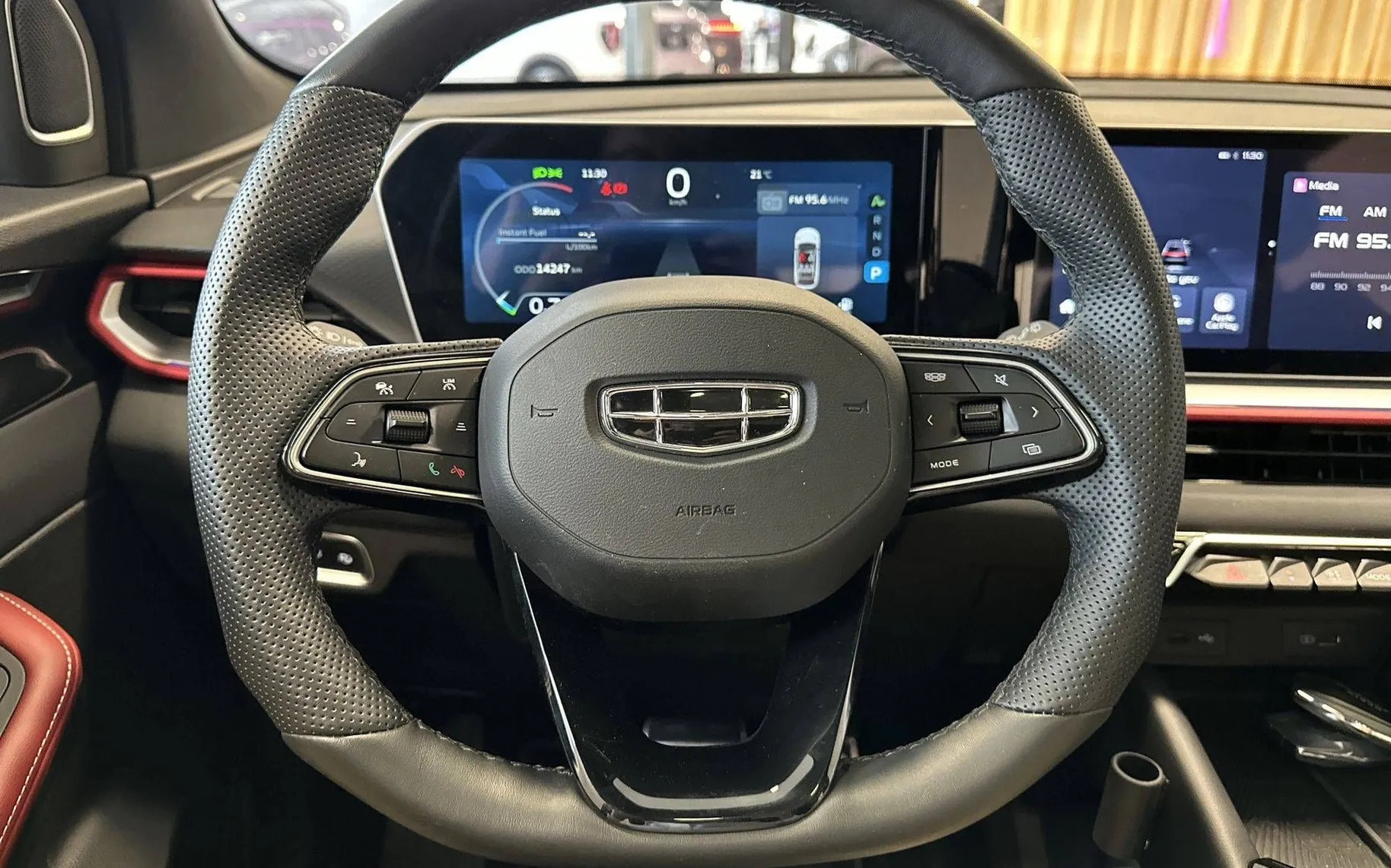 Notranja slika - Geely CoolRay - 1.5 TD GF+ - 13