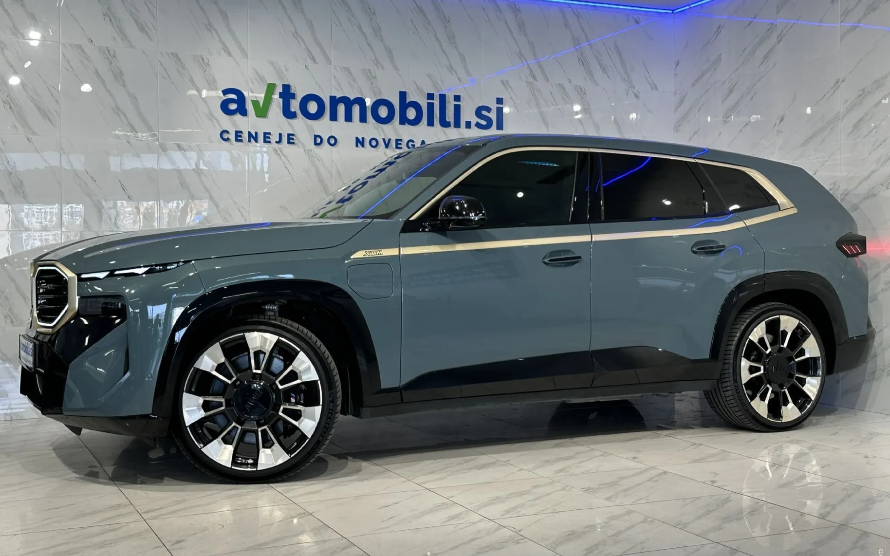 Zunanja slika - BMW XM - 4.4|IconicG|SoftC|Masaža|Hlaj|HUD|Bowers|ACC|360K. - 3
