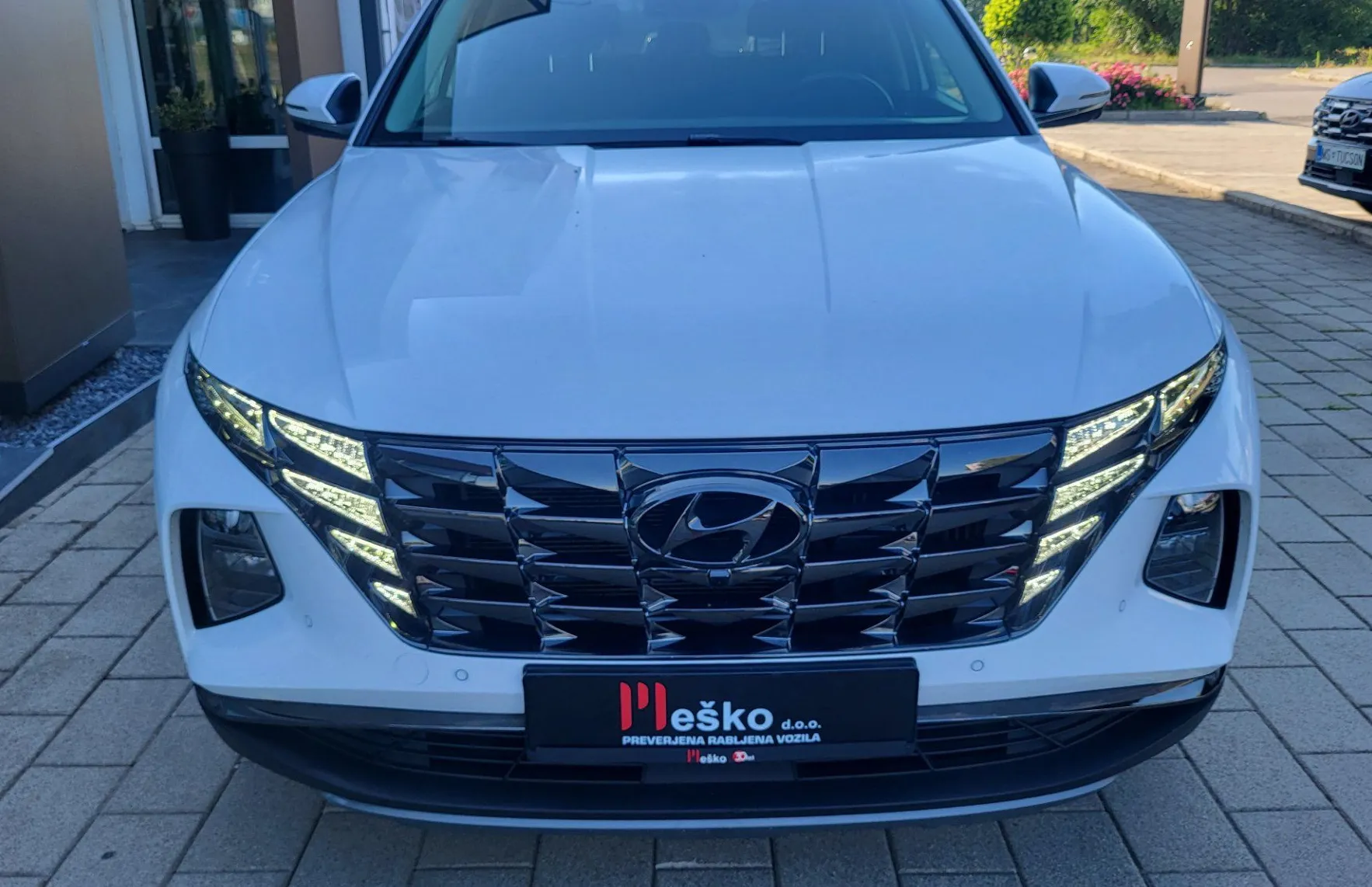 Zunanja slika - Hyundai Tucson - 1.6 T-GDI Hybrid Impression Avt. slo-navi-acc-led- - 3