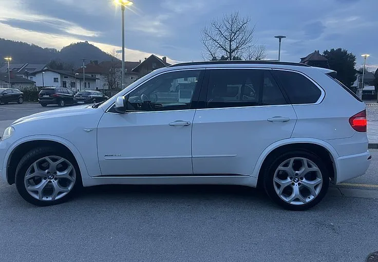 Zunanja slika - BMW X5 - serija : xDrive35d-M-paket -210kw - SLO - 6