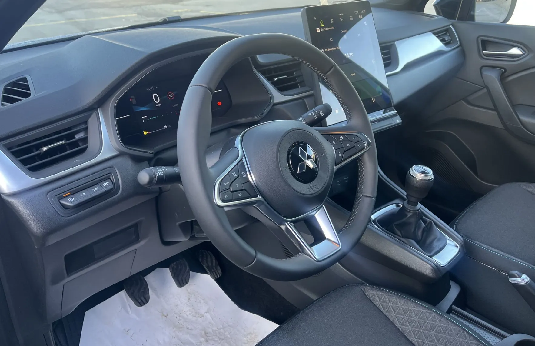 Zunanja slika - Mitsubishi ASX - 1.0 MPI-T 67kW Inform - TESTNO VOZILO - 8