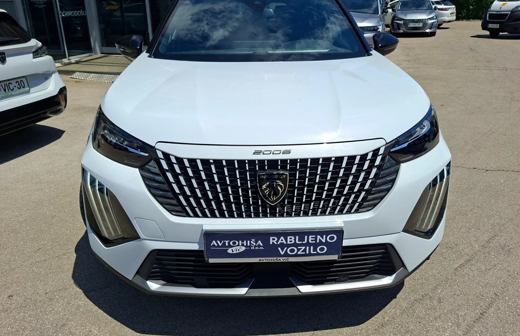 Zunanja slika - Peugeot 2008 - 1.2 MHEV  136  145 GT Avt. + EL. SEDEŽI +ALKANTARA - 2