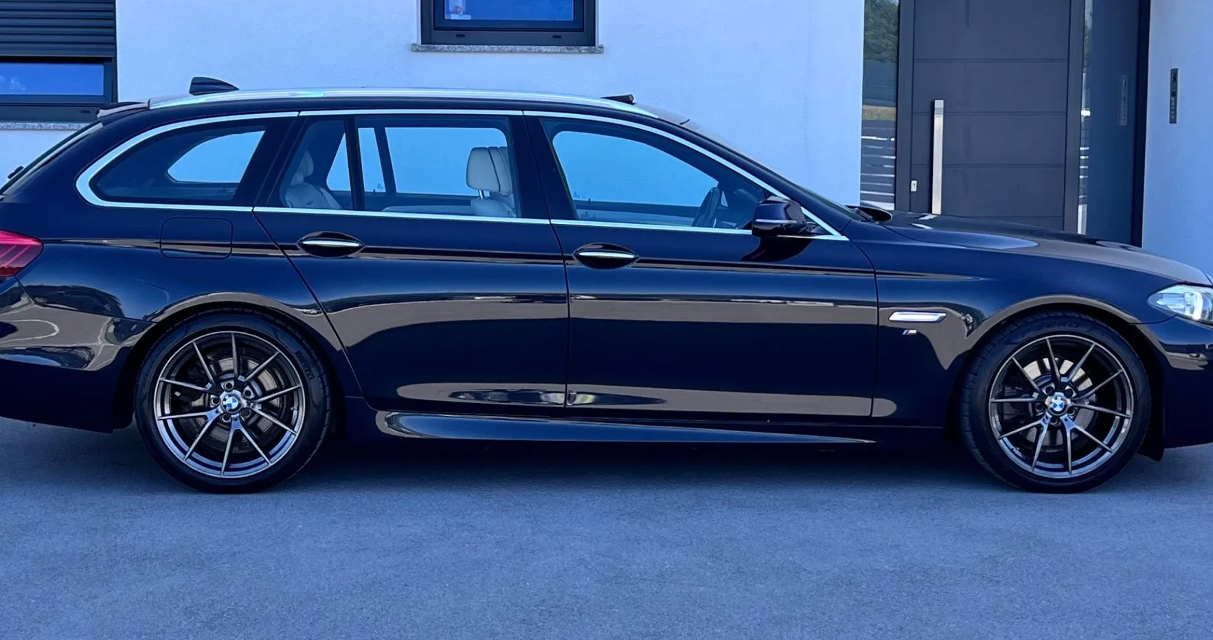 Zunanja slika - BMW Serija 5 - Touring: 520d+M OPTIC+LED+19col+VIRTUAL+F1+MEMORY... - 5