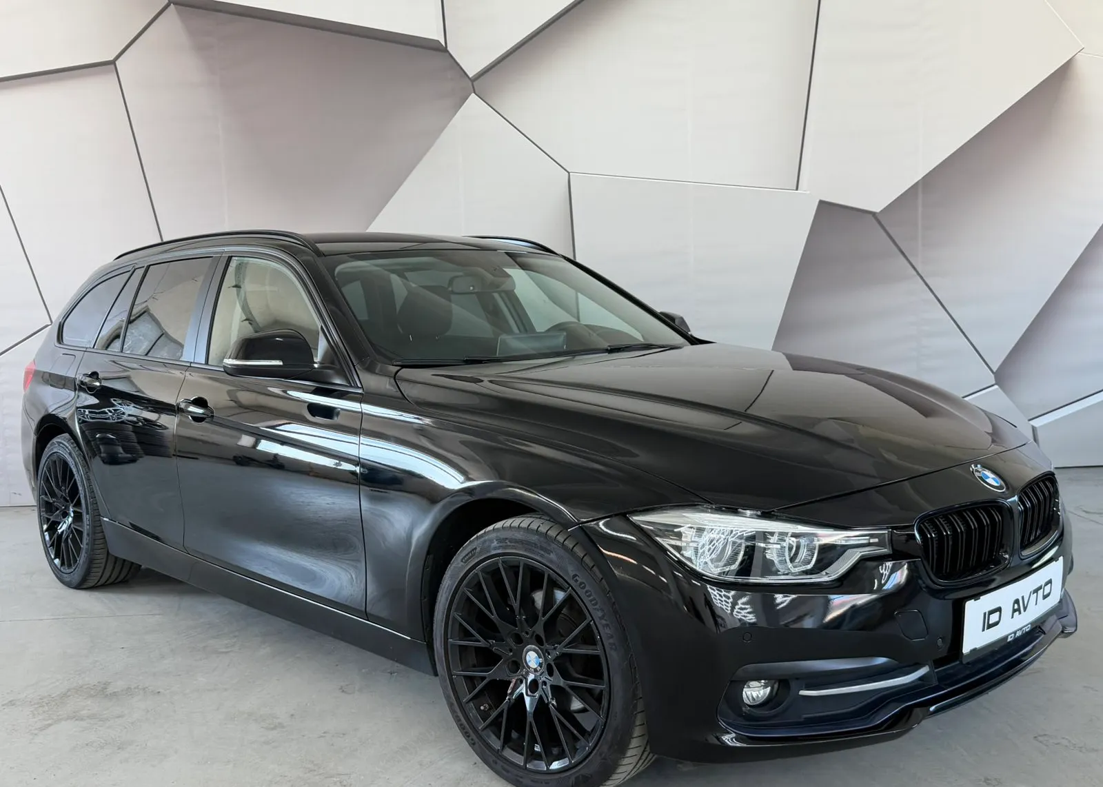 Zunanja slika - BMW Serija 3 - 318D AUT. - 1
