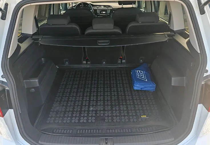 Zunanja slika - VW Touran - 1.6 TDI BMT Highline 1 Lastnik Led Navi Kamera - 11