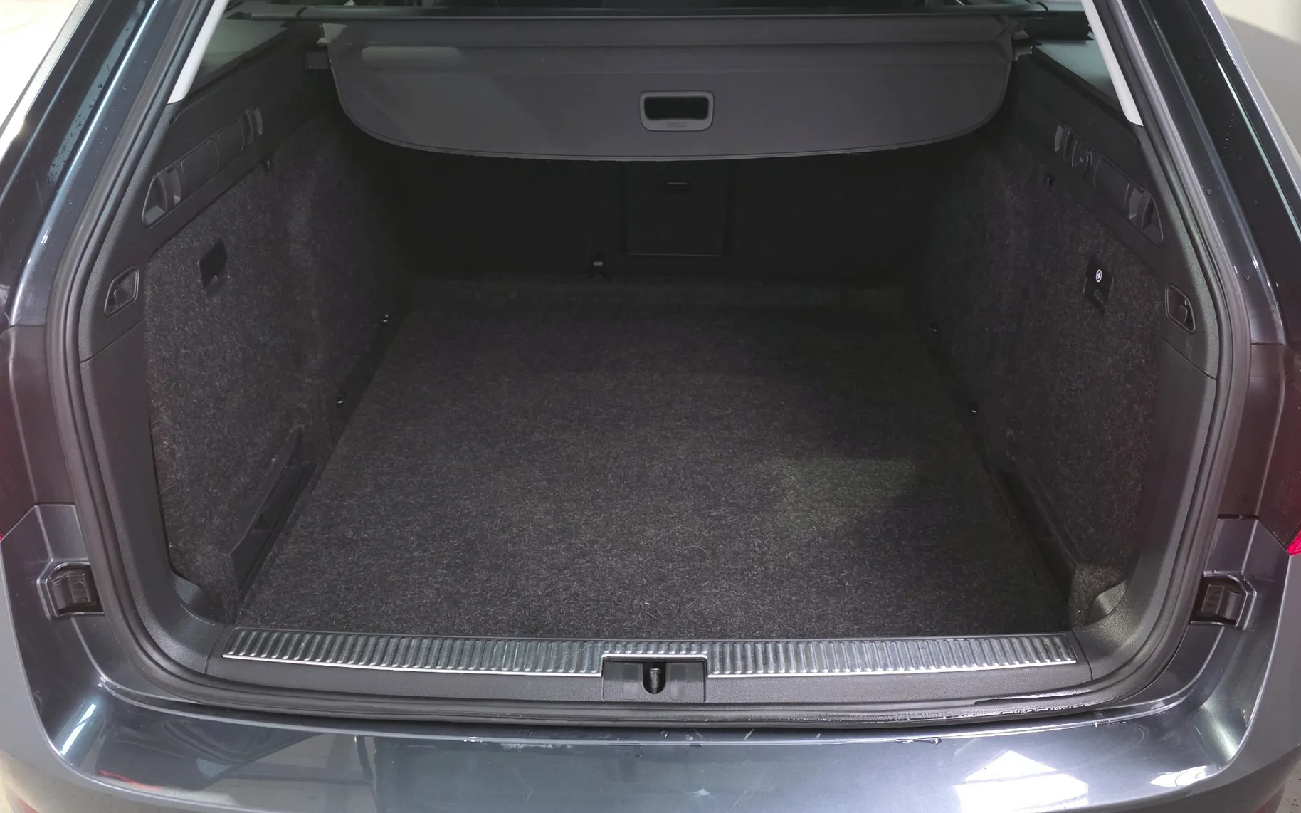 Zunanja slika - Škoda Superb - Combi 2,0 TDI DSG - 17