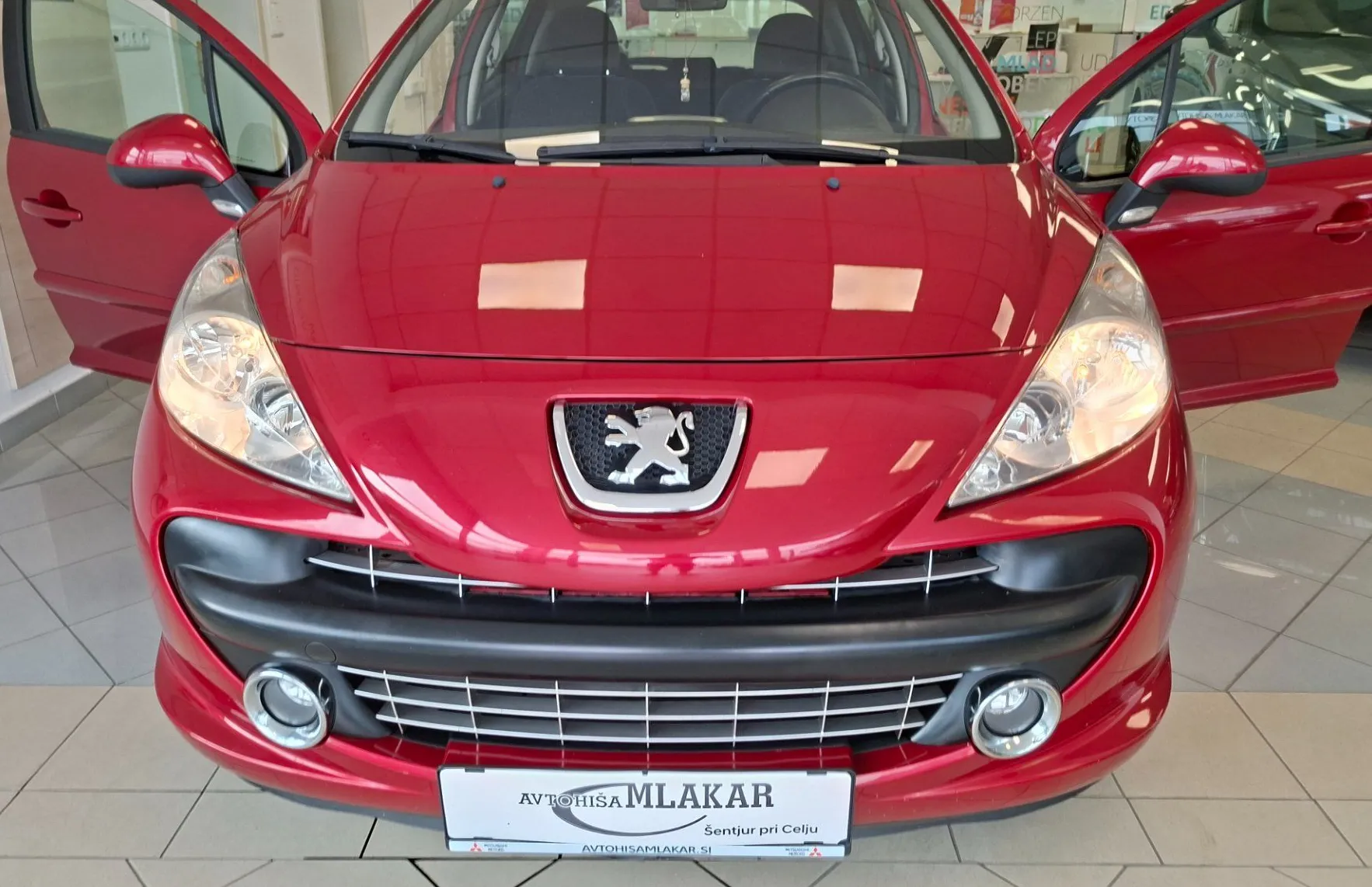 Zunanja slika - Peugeot 207 - Premium 1.4 16V-ODLIČEN-HITRI KREDIT- - 7