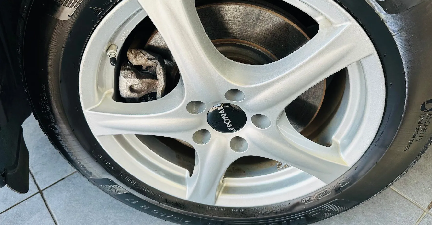 Zunanja slika - Jeep Renegade - 1.3 T-GDI 4xe PLUG-IN.NEMŠKI+4ALU.4X4.NAVI.ACC.TOP - 14