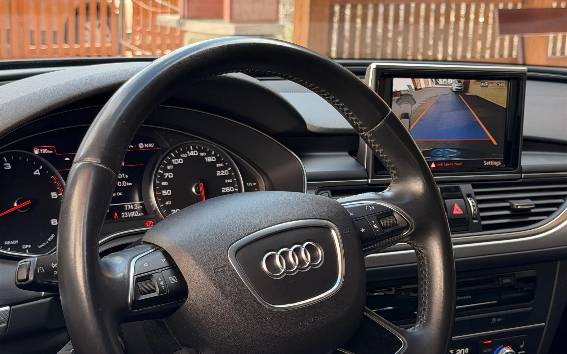 Notranja slika - Audi A6 - 3,0 TDI clean diesel quattro Competition Tiptronic - 5