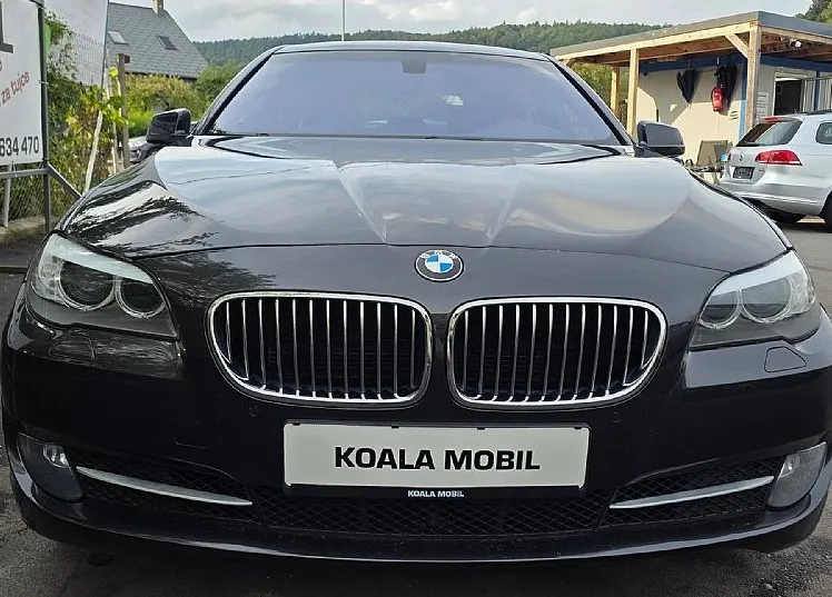 Zunanja slika - BMW Serija 5 - Touring: 525D AVTOMATIK LED-NAVI-GRETJE SEDEŽEV-ALU - 2