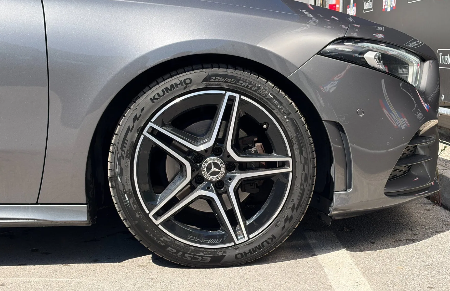 Zunanja slika - Mercedes-Benz A-Razred - A 180 d AMG Line Avt. - 5