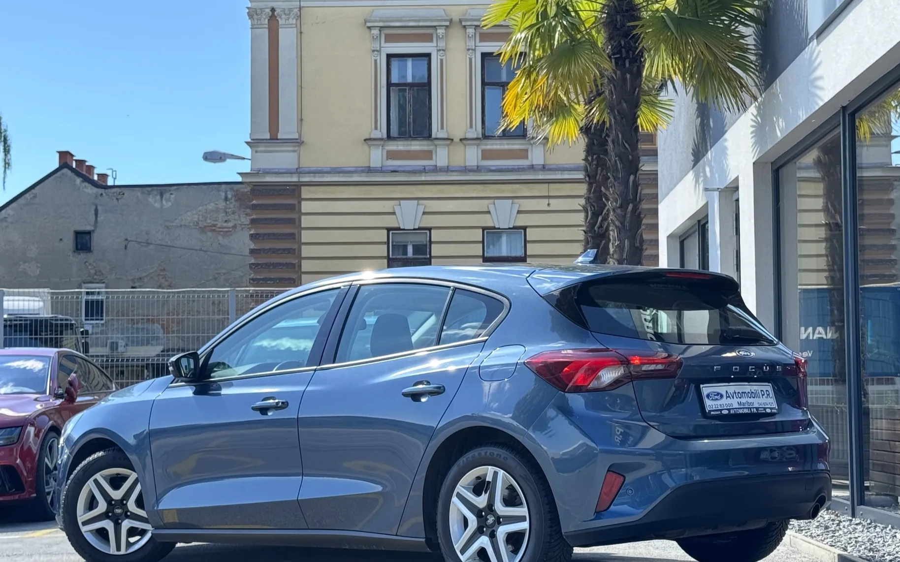 Zunanja slika - Ford Focus - 1.0 ECOBOOST 125KM CONNECTED FULL LED ZIMSKI PAKET - 5