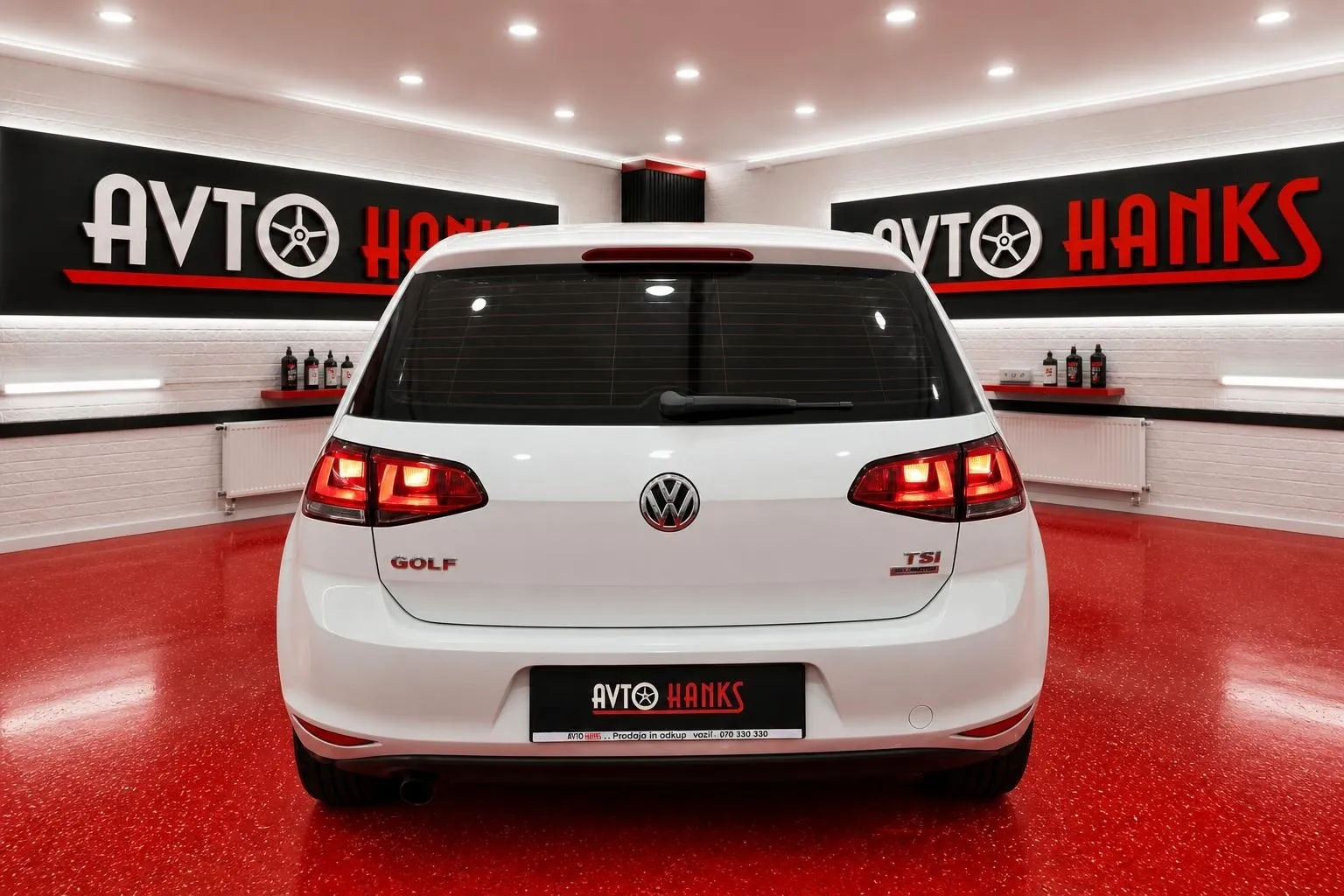 Notranja slika - Volkswagen Golf - 1.2 TSI BMT.BREZ POLOGA DO 7 LET.LEANPAY - 11