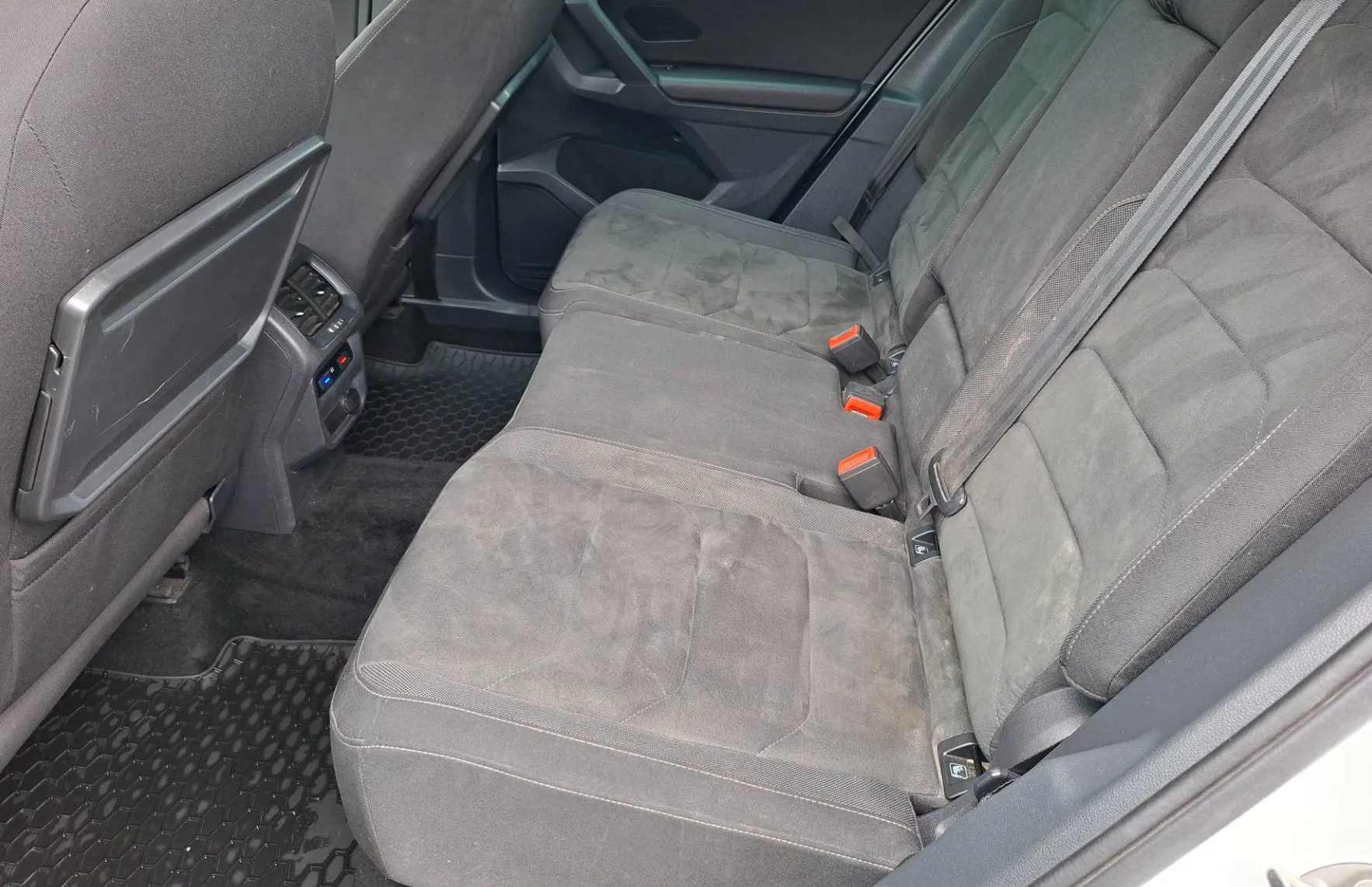 Zunanja slika - Volkswagen Tiguan - 4motion 2.0 TDI R-Line Edition - 9