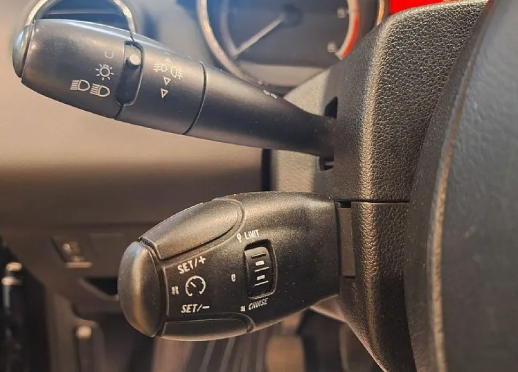 Zunanja slika - Peugeot 308 - 1.6 HDI LED-NAVI-TV-AUT. KLIMA-KREDIT BREZ POLOG - 12