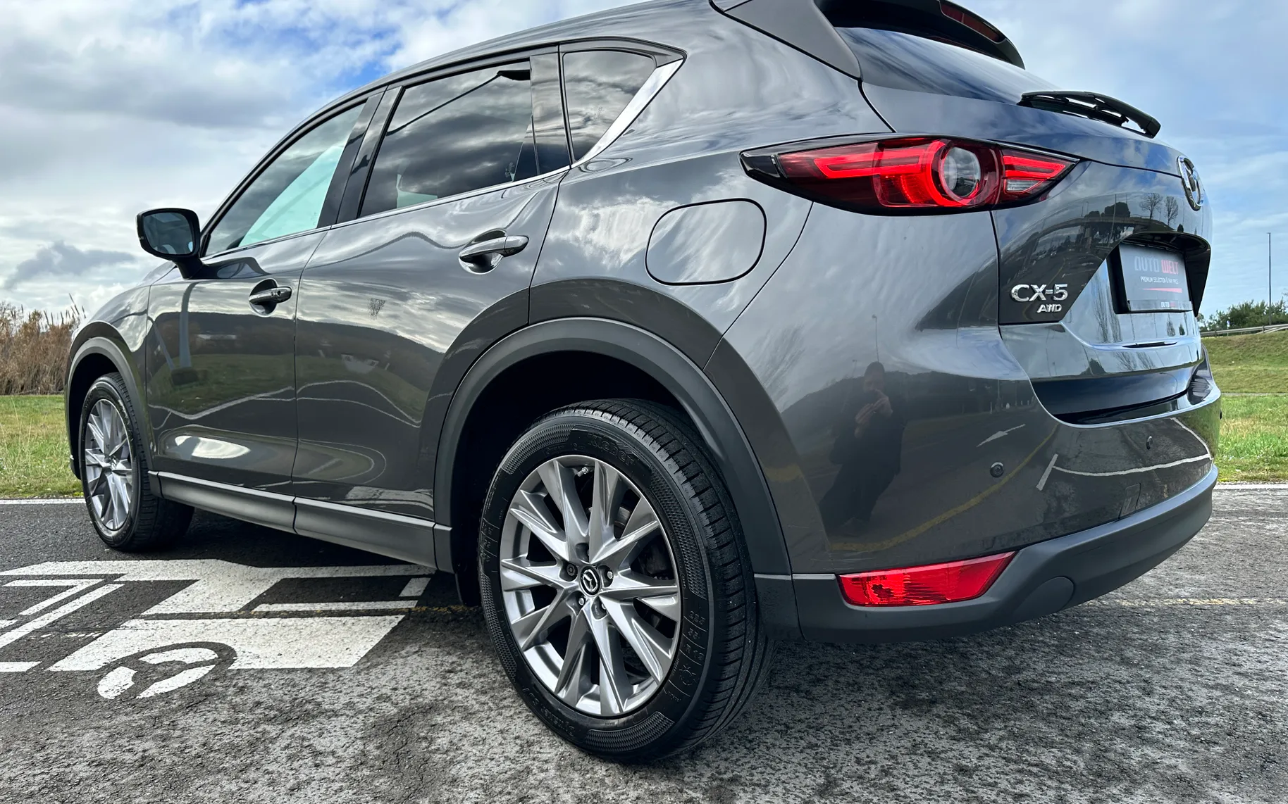 Zunanja slika - Mazda CX-5 - 2.2 SKYACTIV AWD Sports-Line AUT-PANO-360-BOSE-HUD - 5