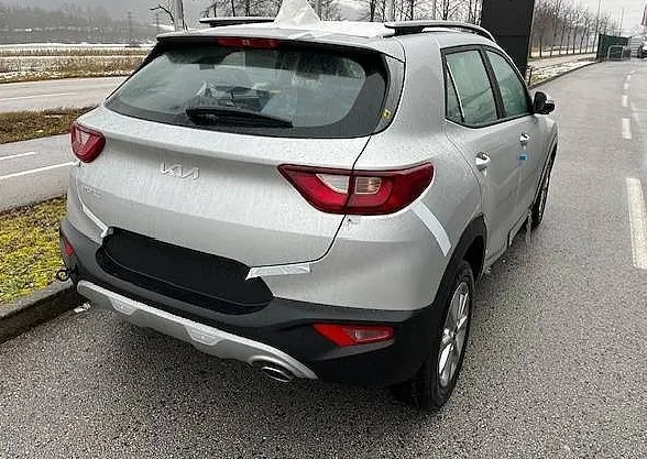 Zunanja slika - KIA Stonic - 1.2 DPI LX Urban+ NA ZALOGI - 2