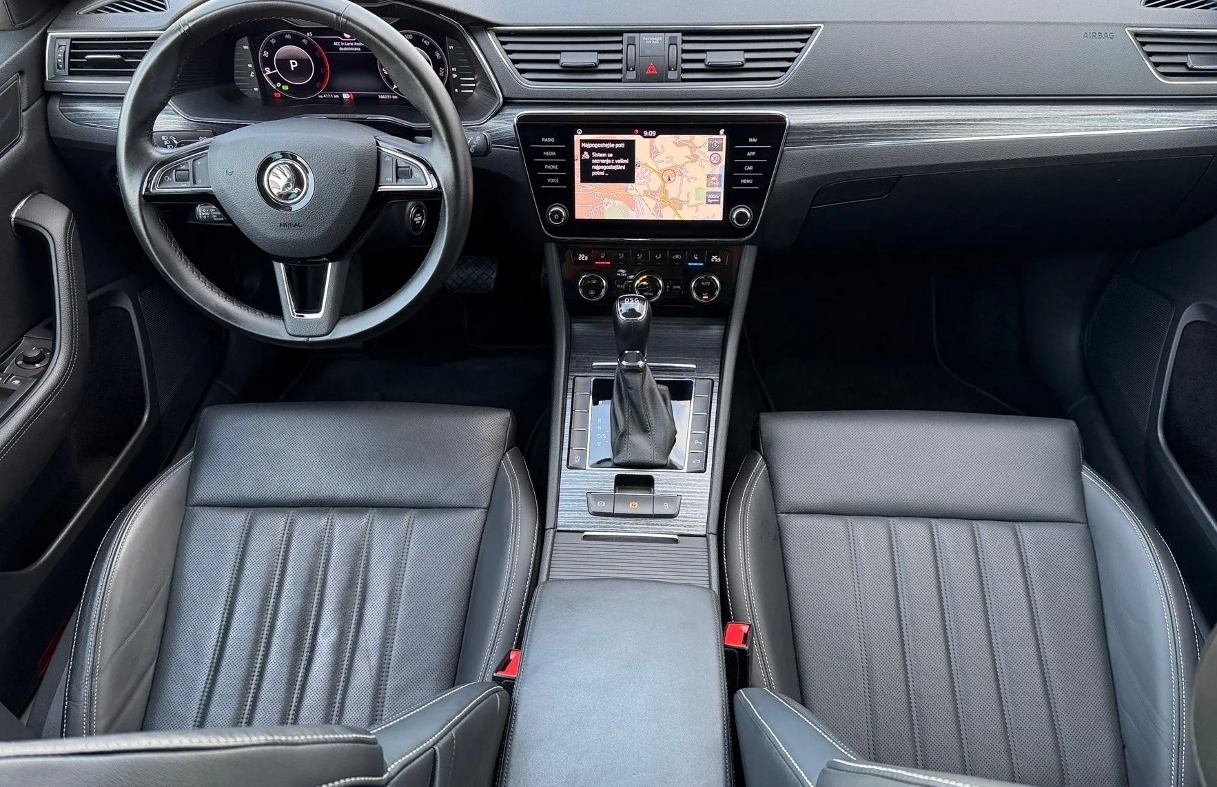 Zunanja slika - Škoda Superb - 2.0 TDI Style Combi DSG ... - 10