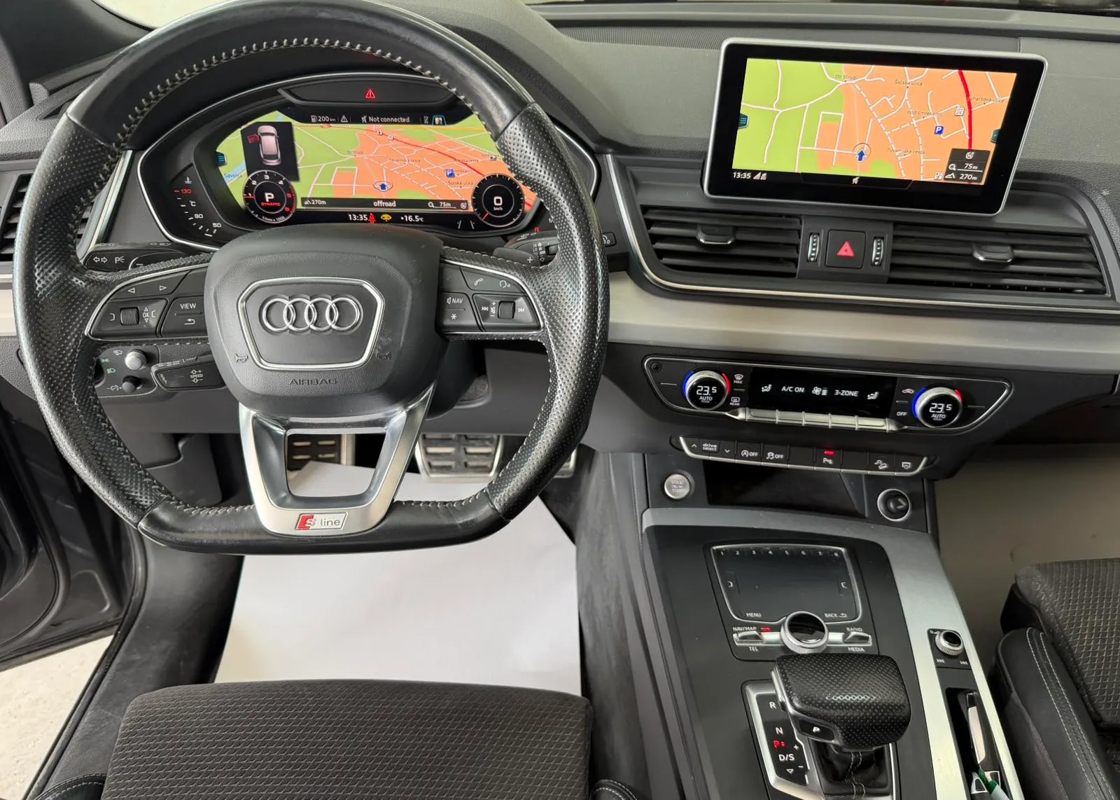 Zunanja slika - Audi Q5 - 2,0 TDI S-tronic - 5