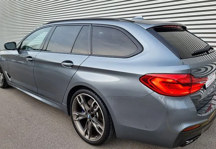 Zunanja slika - BMW Serija 5 - Touring: M550d-AUT-XD-PANORMA-USNJE-BOGATA OPREMA-ODLIČE - 3