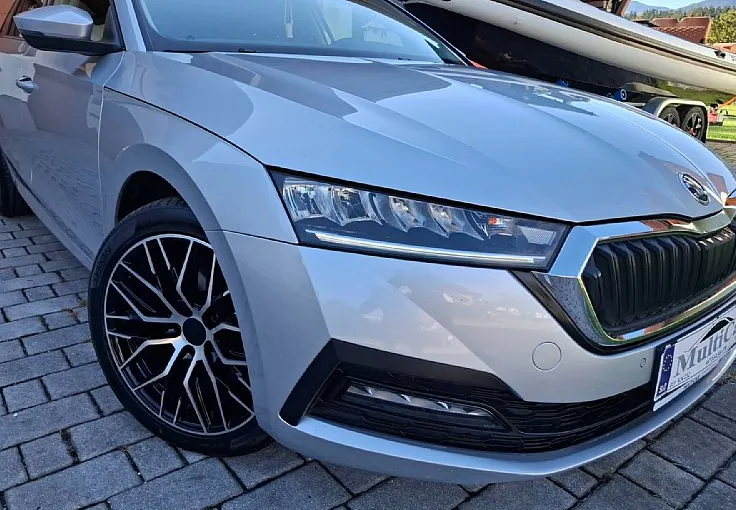 Zunanja slika - Škoda Octavia - Combi 2.0 TDI FULLED.VIRTUAL.NAVIPRO.2xPDC..... - 2