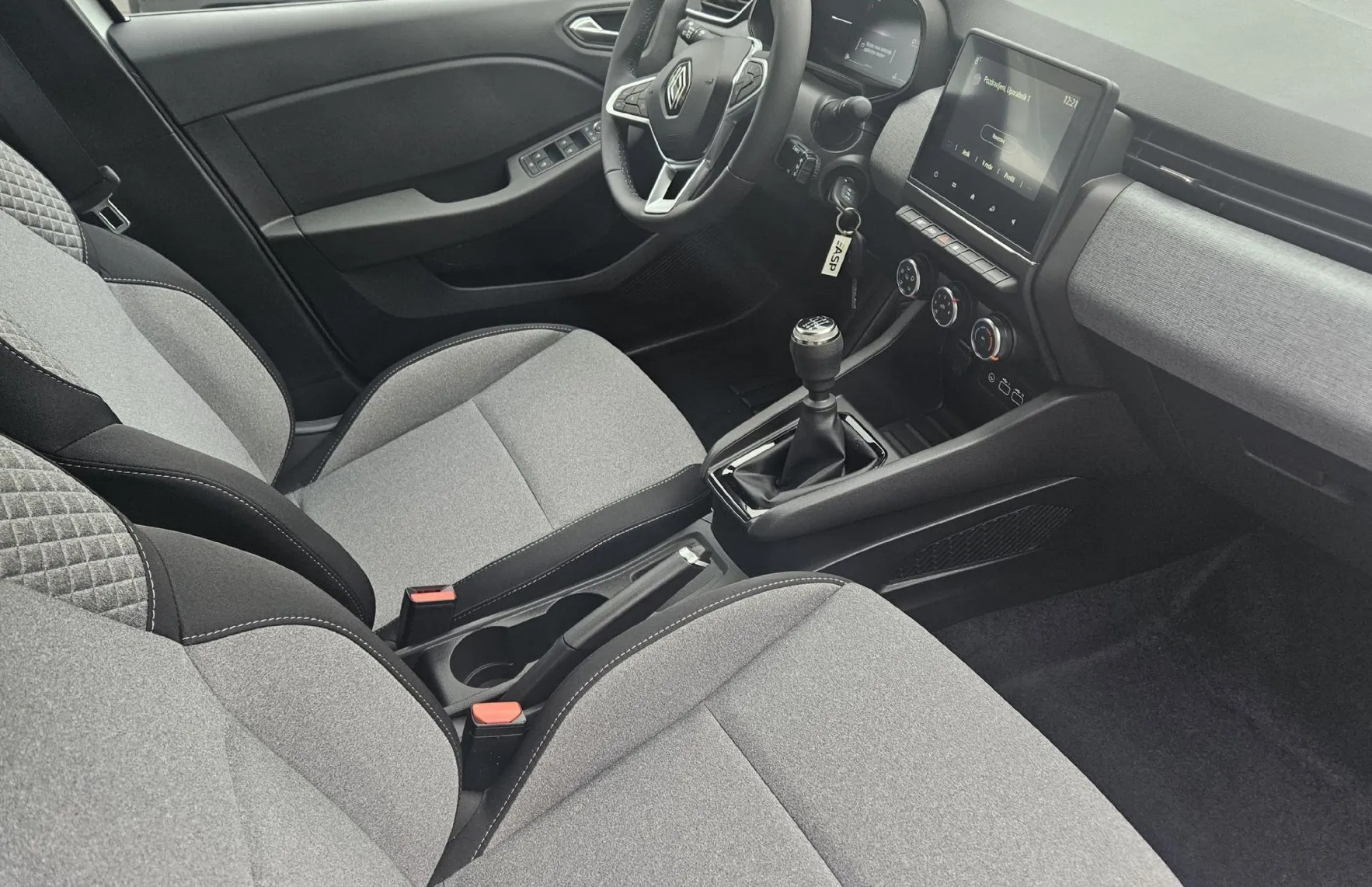 Zunanja slika - Renault Clio - Evolution dCi 100 + gretje sedežev - 7