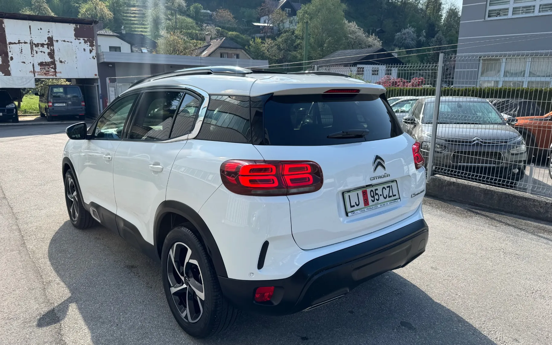 Zunanja slika - Citroën C5 - Aircross 1.2 PureTech 130 S&S - Feel - 4