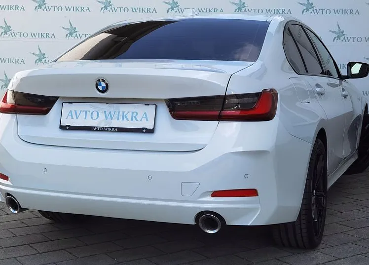 Zunanja slika - BMW Serija 3 - : 320d LCI xDrive  FULLED•TEMP•LANE•GRETJE•NAVI•19C - 4