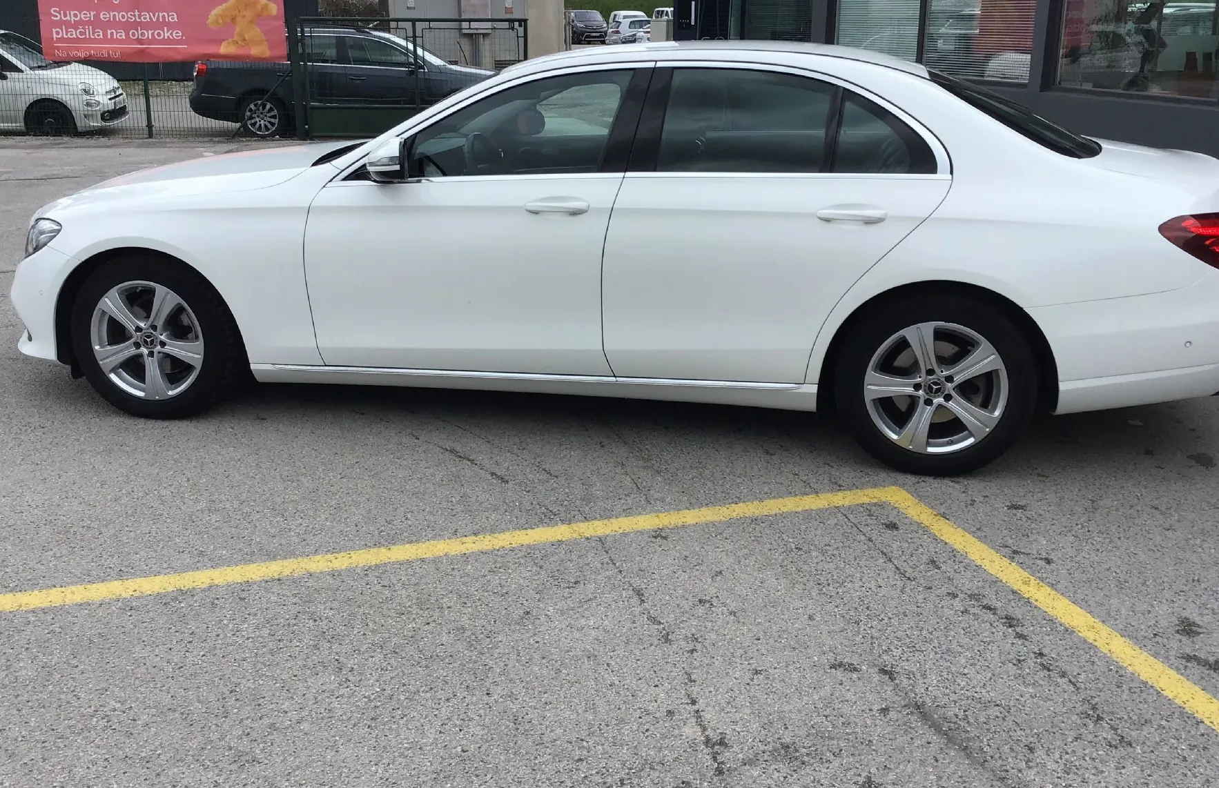 Zunanja slika - Mercedes-Benz E-Razred - E 220 d AVANTGARDE - 8