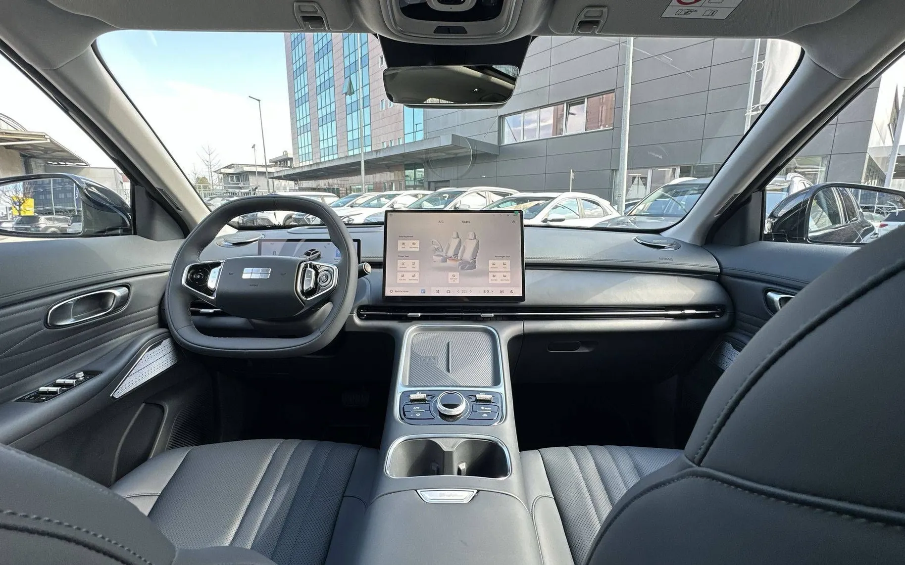 Zunanja slika - Geely StarRay EM-i - Plug-In Hybrid 1.5 Max Avt - 20