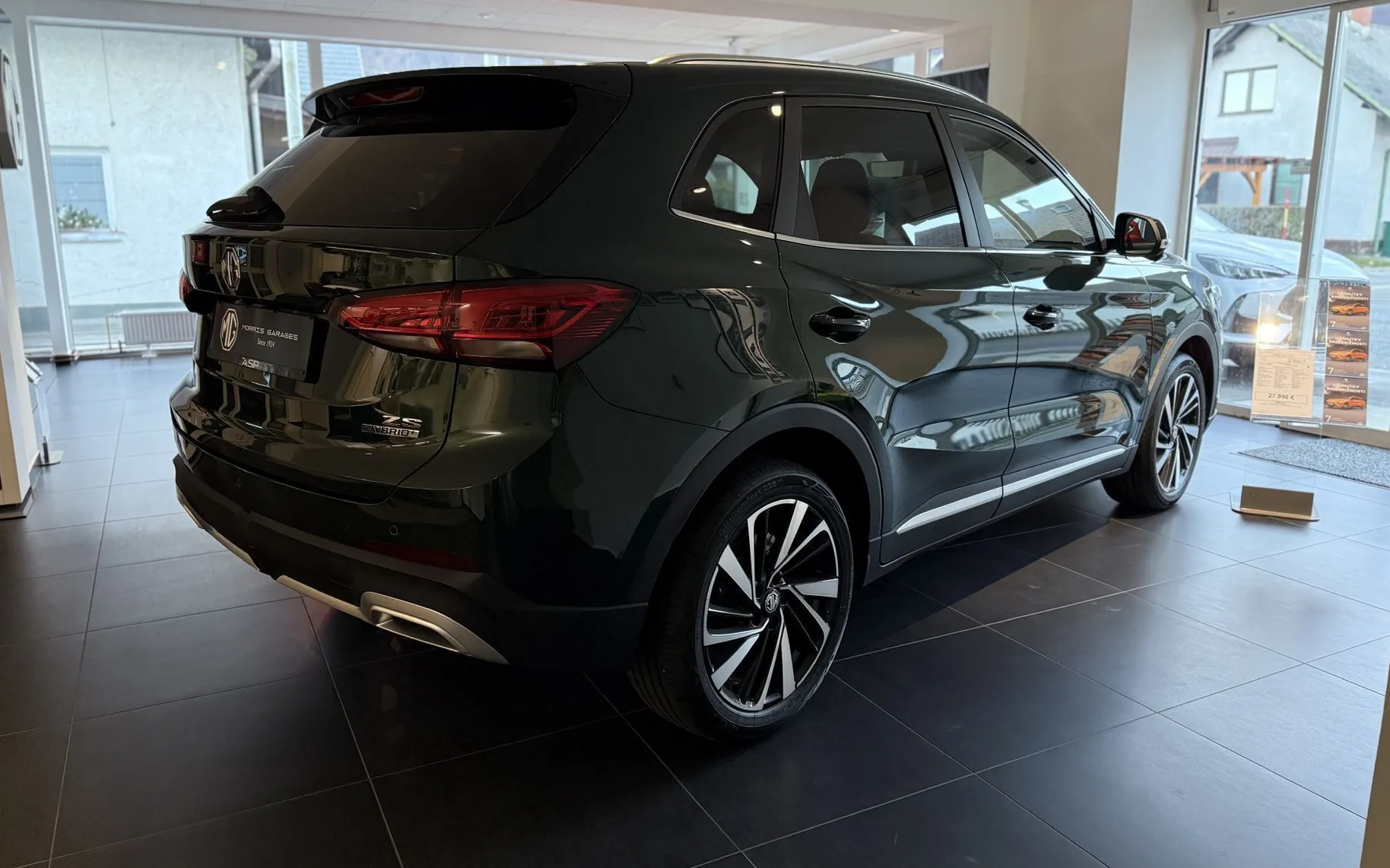 Zunanja slika - MG MG ZS - ZS 1.5L Hybrid Luxury - 4