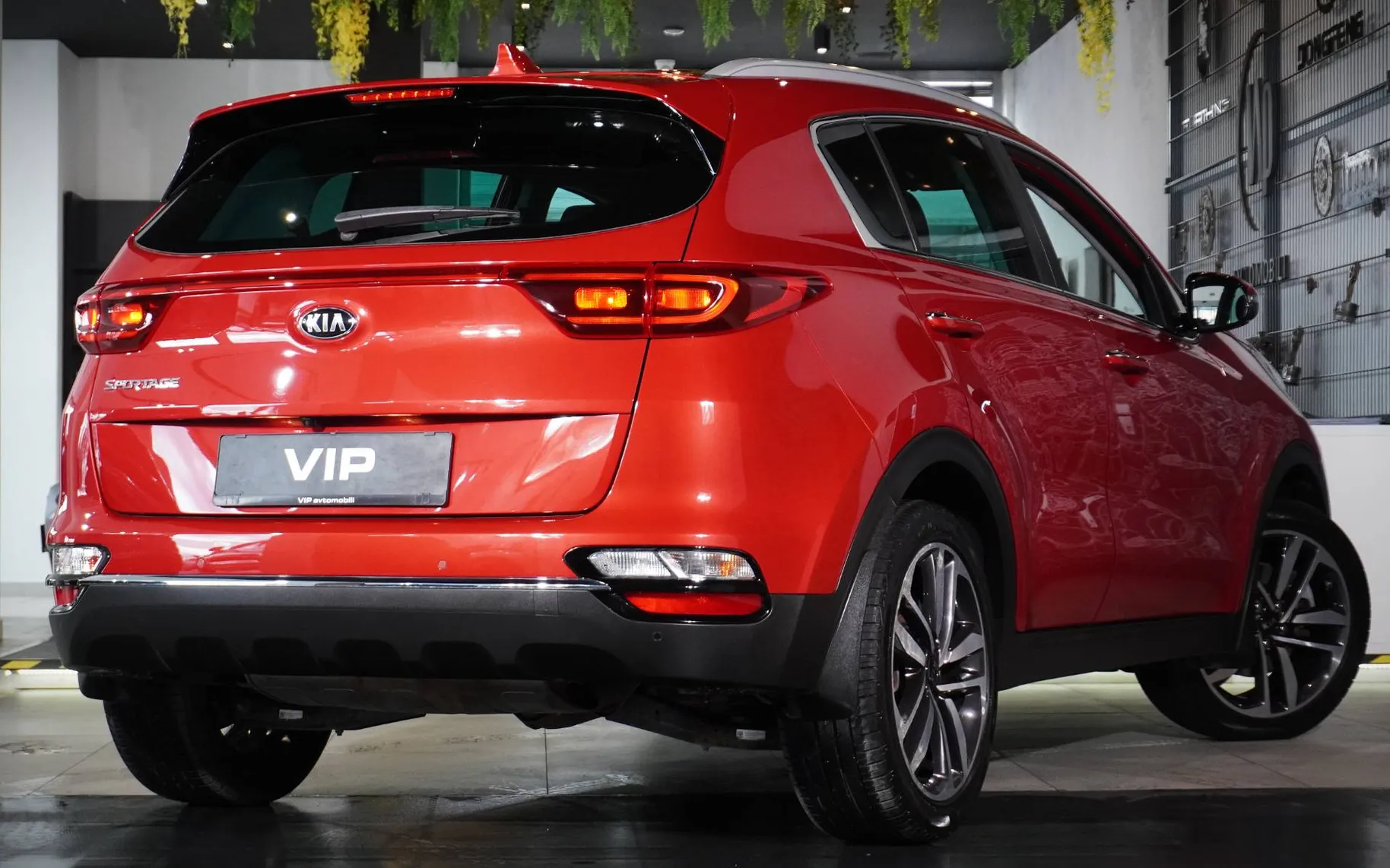 Zunanja slika - KIA Sportage - 1,6 T-GDI ISG DCT - 5