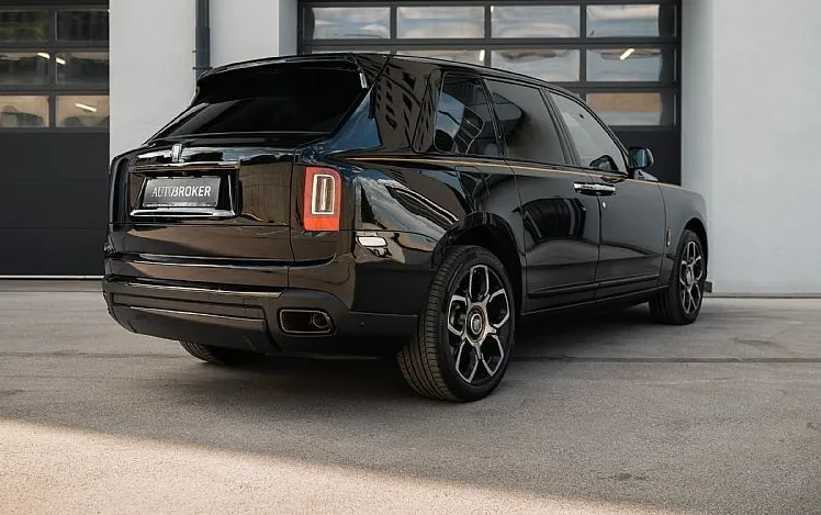 Zunanja slika - Rolls-Royce Cullinan - Cullinan - 4