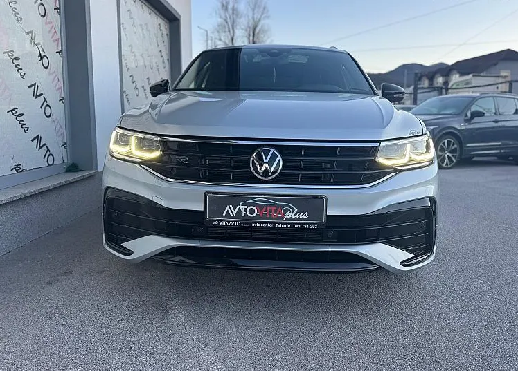 Zunanja slika - VW Tiguan - 2.0 TDI SCR BMT R-LINE-PANO-VIRTUAL-BLACK - 2