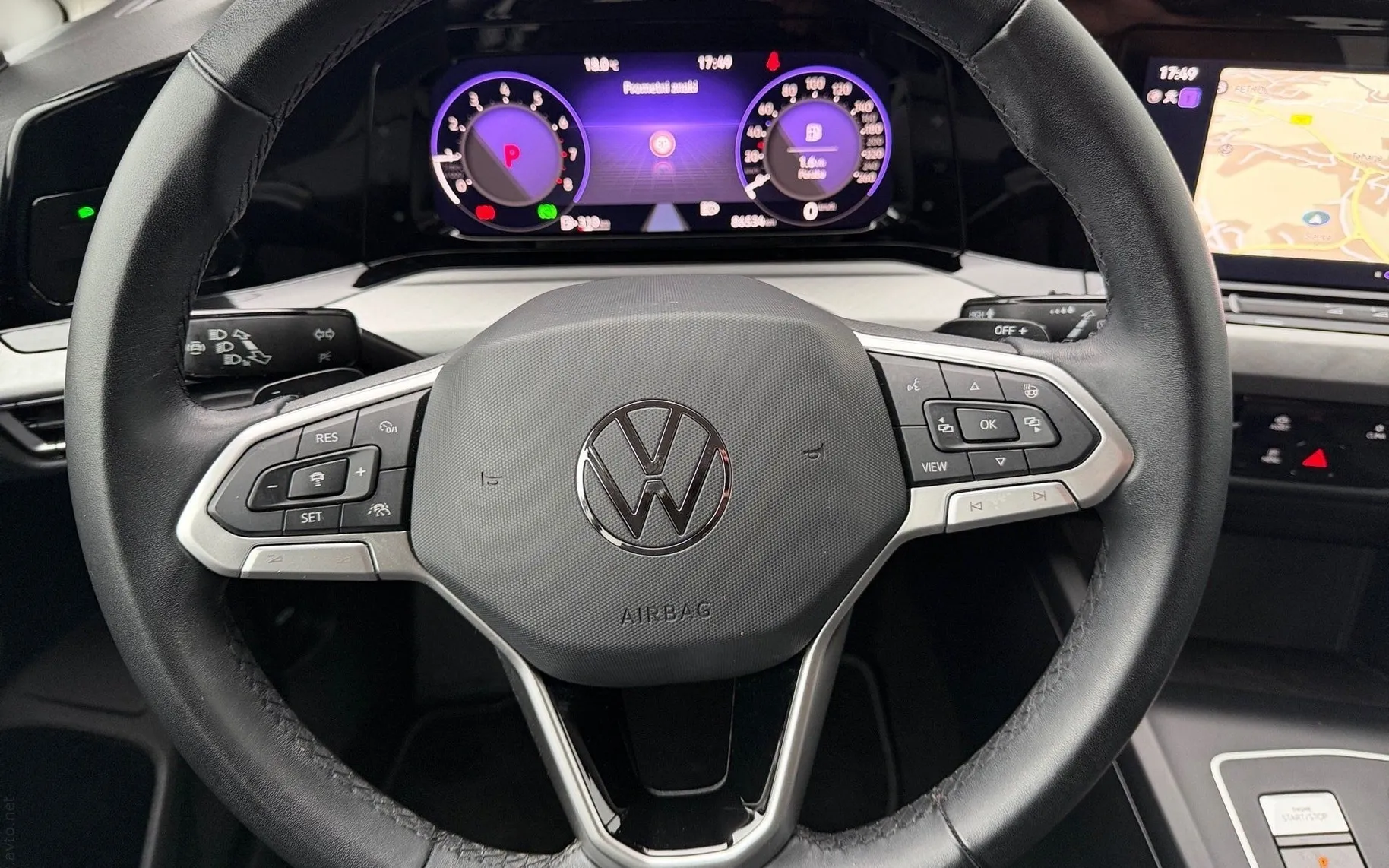 Notranja slika - Volkswagen Golf - 1.5 eTSI DSG Life-LED-ACC-PDC-Navi AppConnent.... - 8