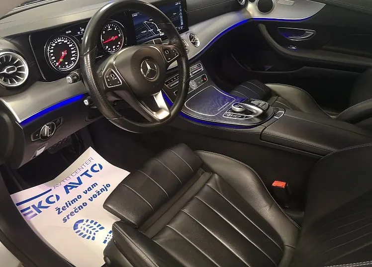 Zunanja slika - Mercedes-Benz E-Razred - E 220 d 4MATIC VELIKA NAVI-USNJE-KAMERA-ALU20-PD.. - 9