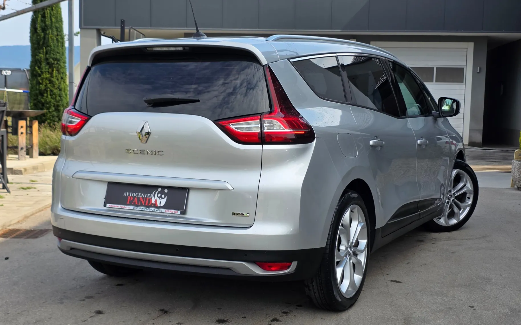 Zunanja slika - Renault Scénic - Grand  dCi 110 Energy Zen - 4