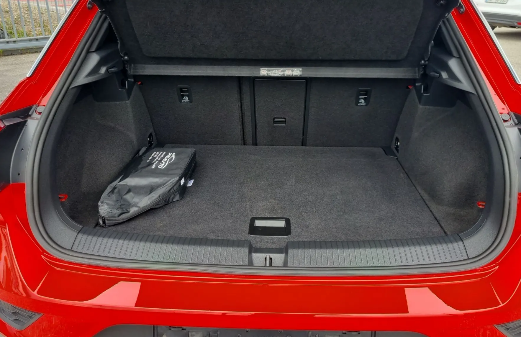 Zunanja slika - VW T-Roc - 1.5 TSI ACT Sport 110  150 - 13
