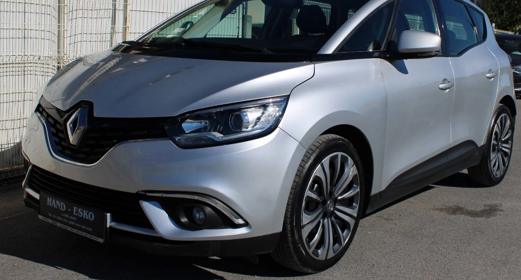 Zunanja slika - Renault Scénic - Scenic dCi 110 - 1