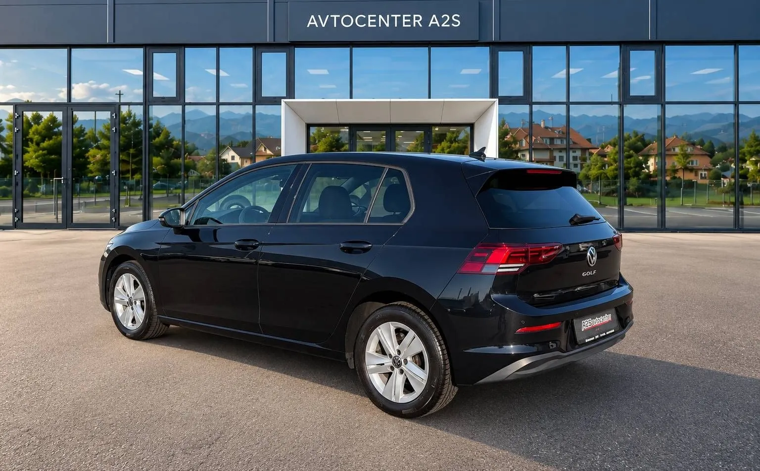 Zunanja slika - Volkswagen Golf - 1.5 TSI ACT BMT Life-IQ Light-PDC-Vzvratna kamera. - 3