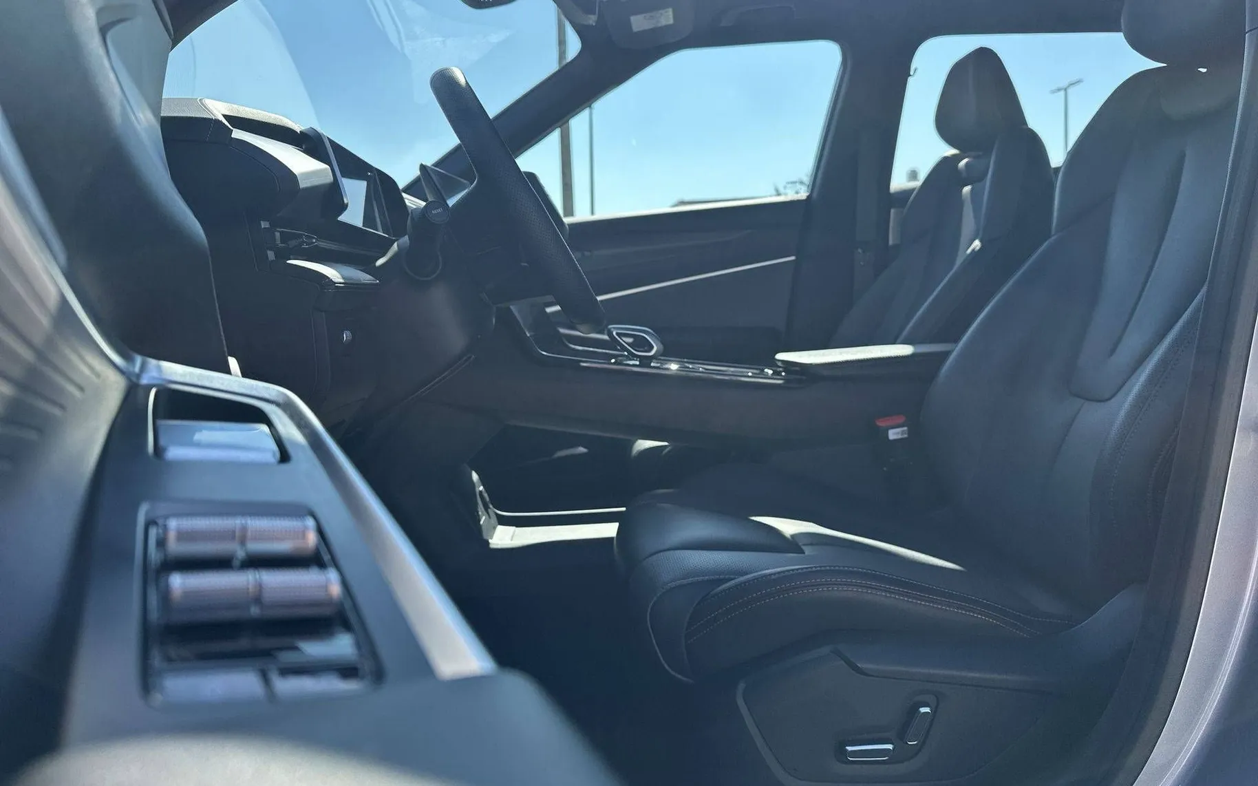 Notranja slika - Geely CityRay - 1.5 7DCT FWD GF - 10