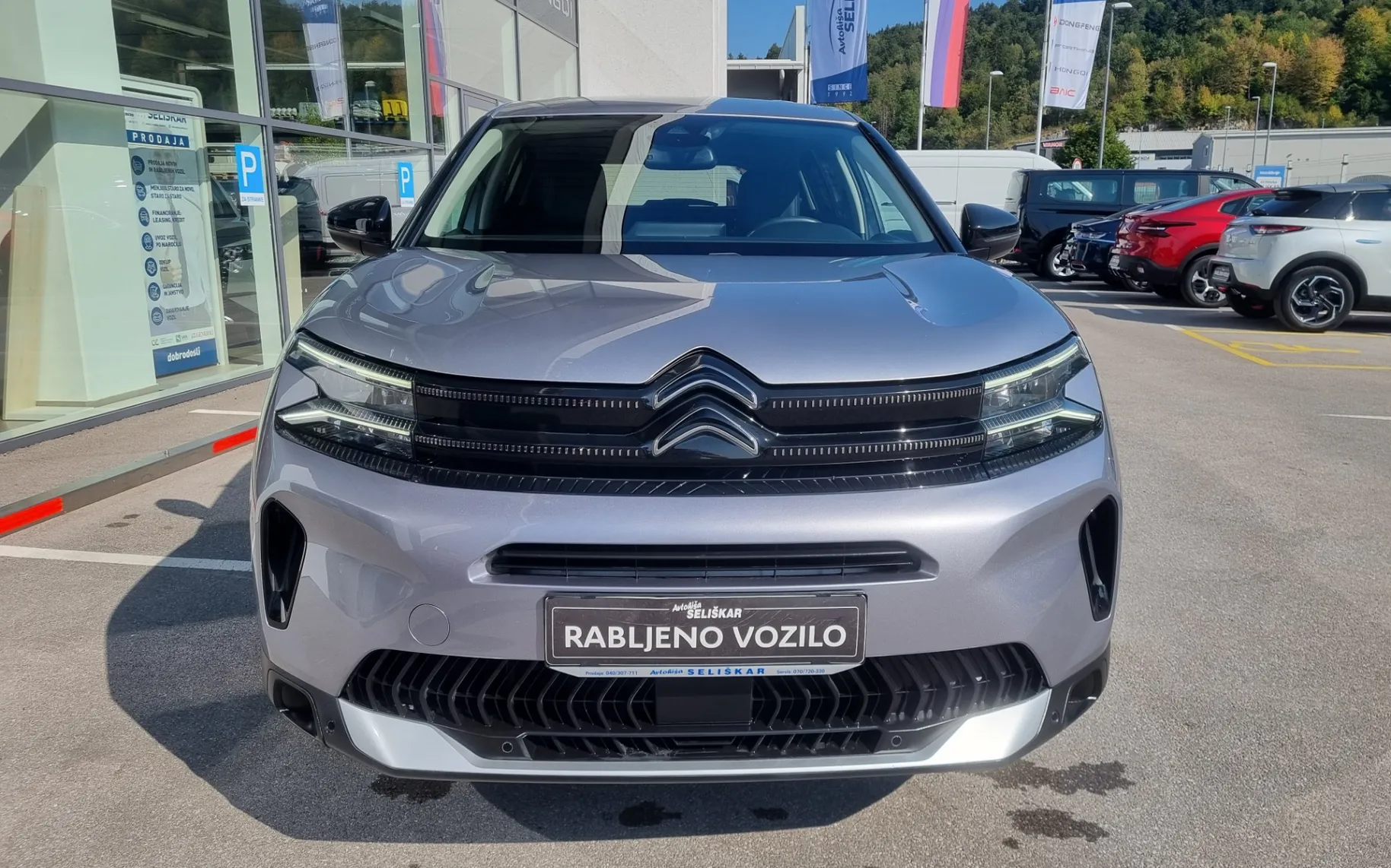 Zunanja slika - Citroën C5 - Aircross 1.2 PT Plus - MALO KM - POTRJENA SERVISNA KNJIGA - 21