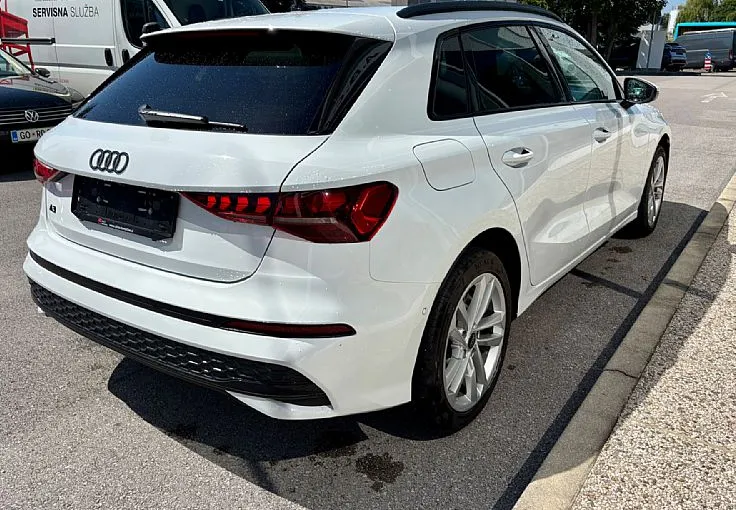 Zunanja slika - Audi A3 - Sportback 30 TFSI Advanced S tronic - 5