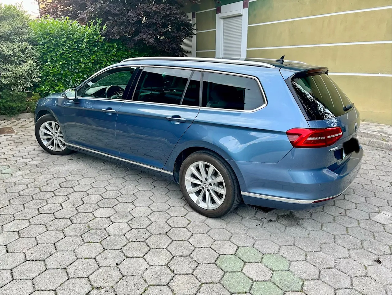 Zunanja slika - Volkswagen Passat - Variant 2,0 TDI BMT Highline - 4