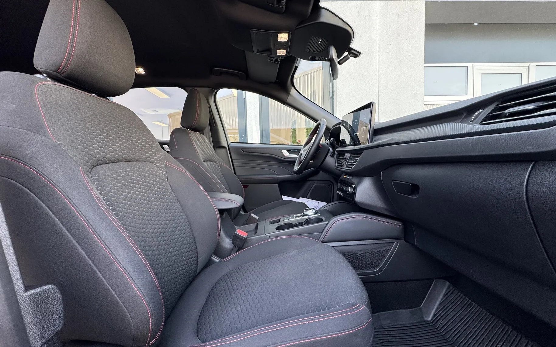 Zunanja slika - Ford Kuga - 1.5 EcoBoost ST-LINE AVT 186KM SLO 1.LAST FULL LED - 12