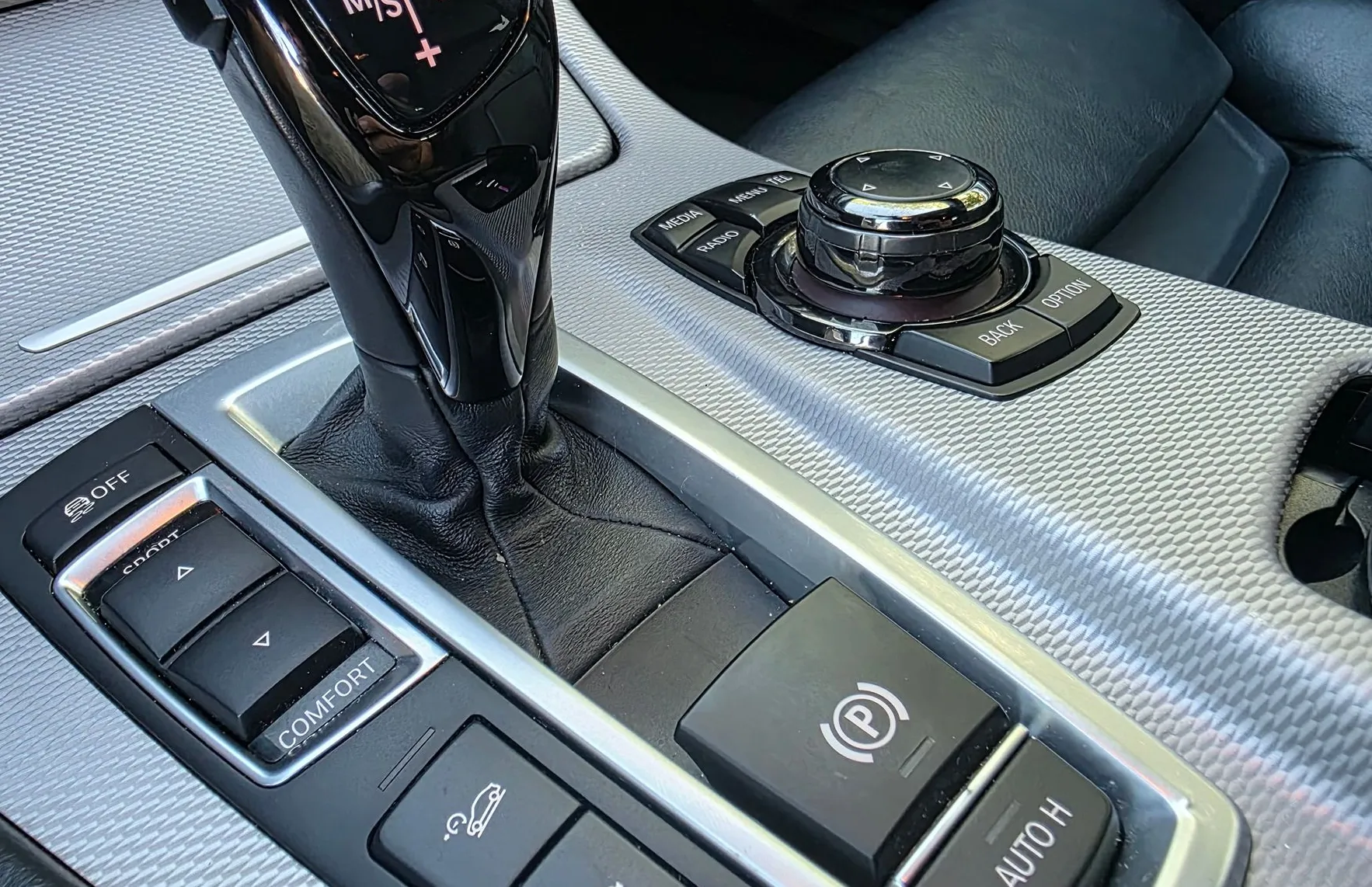 Zunanja slika - BMW Serija 5 - Touring: 550D XDRIVE M-PAKET XENON-360KAMERE-SOFT CLOSE - 17