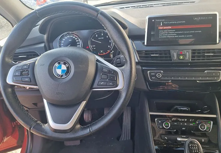 Zunanja slika - BMW Serija 2 - Gran Tourer: 216  SPORTLINE. 7 SEDEŽEV - 10