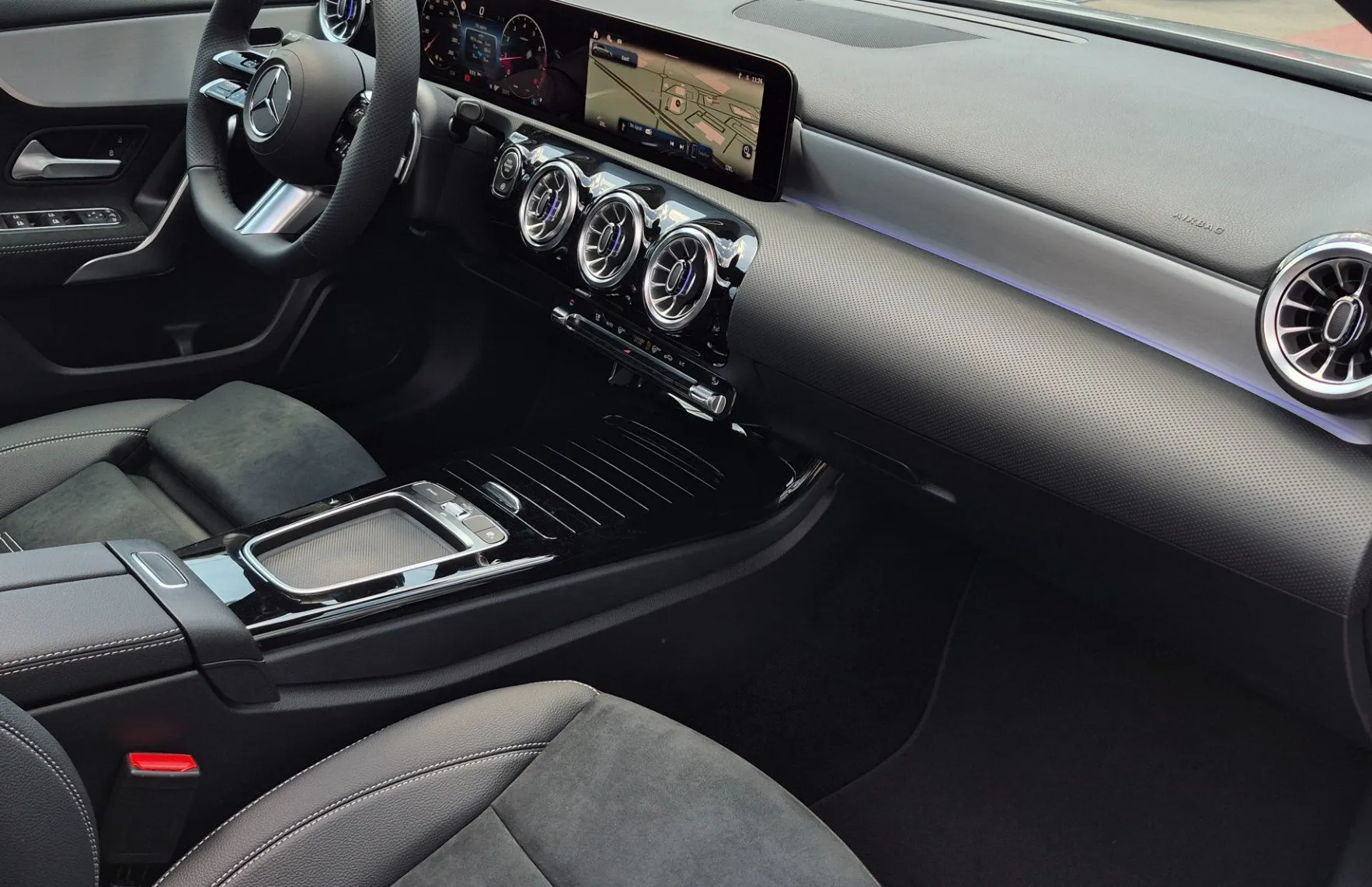 Zunanja slika - Mercedes-Benz A-Razred - A 180 AMG Edition - 13