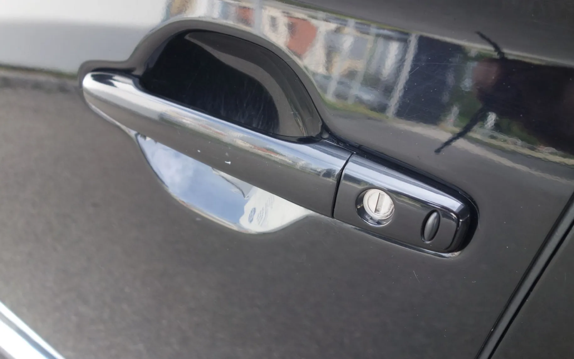 Zunanja slika - Mitsubishi Outlander - PHEV 2.4 MIVEC Twin Motor INSTYLE+ - 5